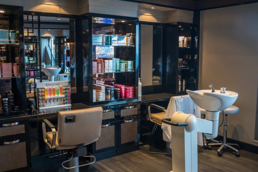 subvención para pymes y autónomos sector restauración y centros estética