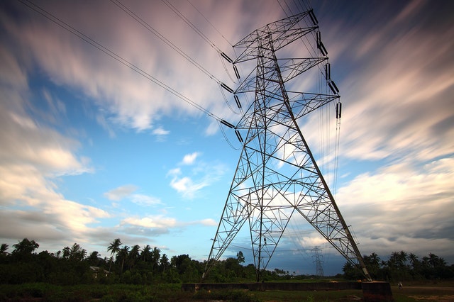 Nuevas medidas fiscales para frenar el precio de la luz